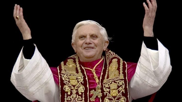Zmarł Papież senior – Benedykt XVI